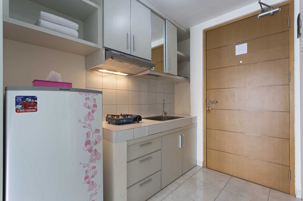 Reddoorz Apartment @ Margonda Residence Depok Ngoại thất bức ảnh