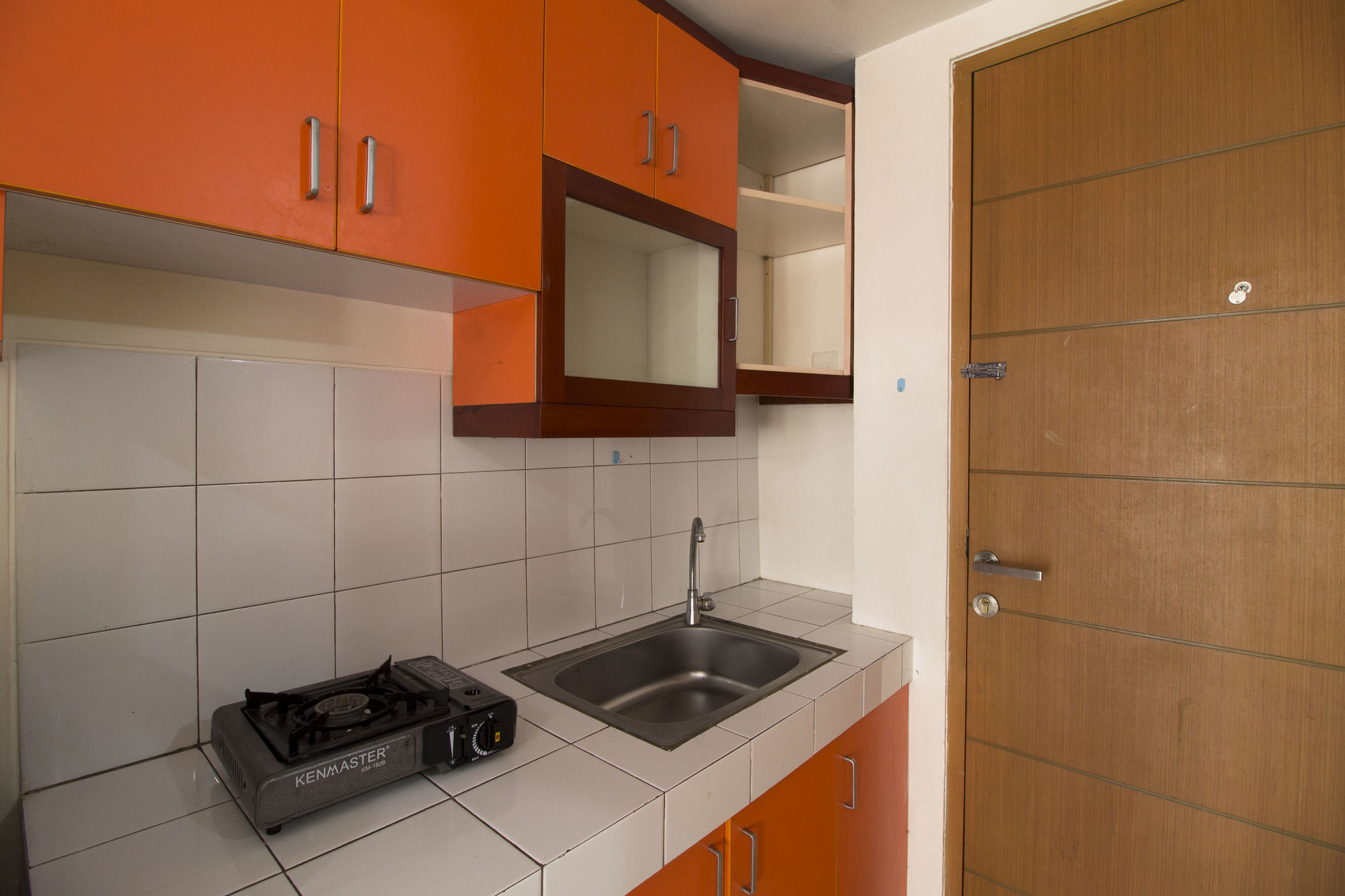 Reddoorz Apartment @ Margonda Residence Depok Ngoại thất bức ảnh