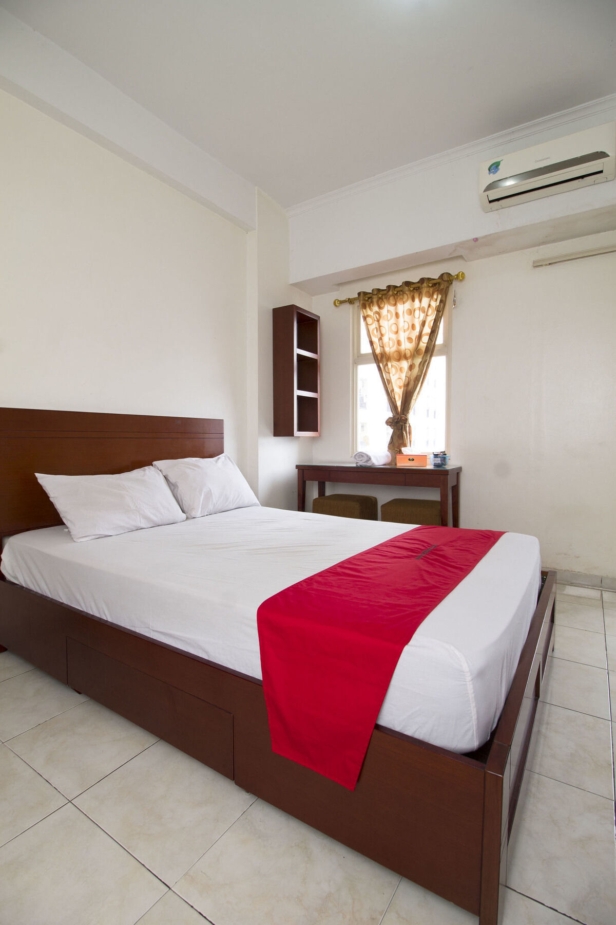 Reddoorz Apartment @ Margonda Residence Depok Ngoại thất bức ảnh